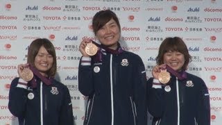 「やり切った」と早川  アーチェリー銅の３人が会見