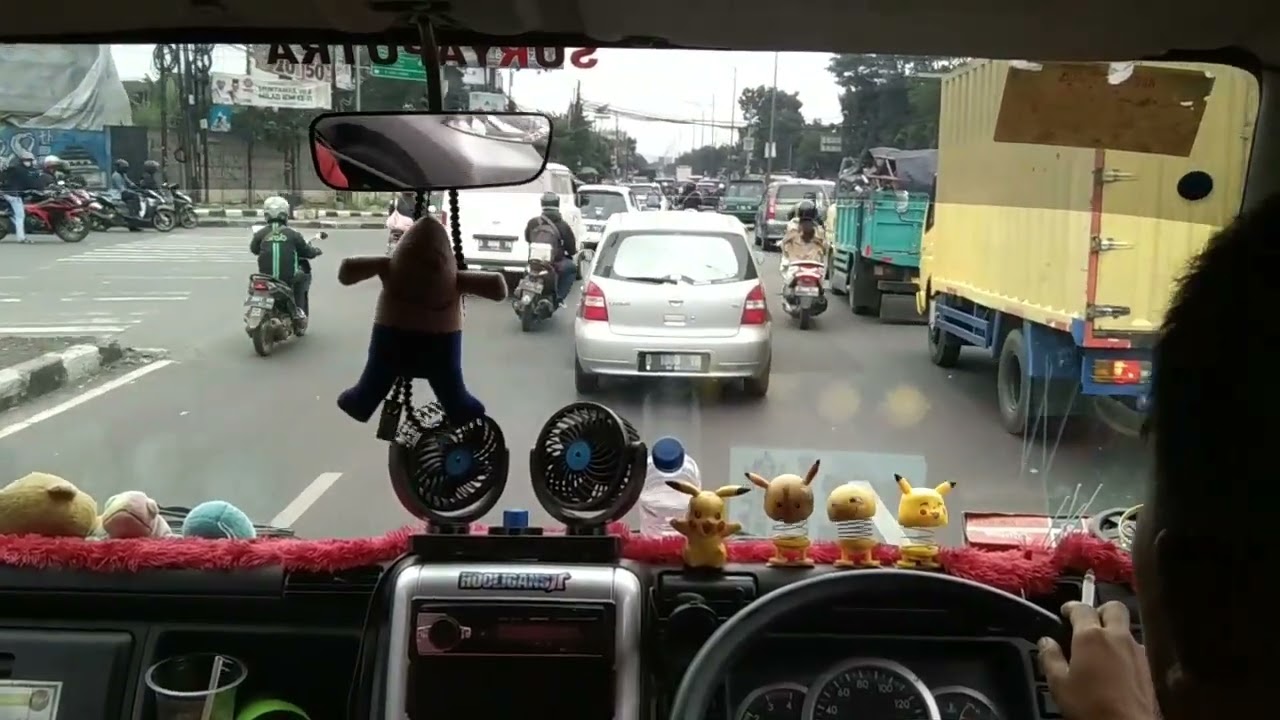 macet macetan lagi kita||terabas kemacetan lagi_____