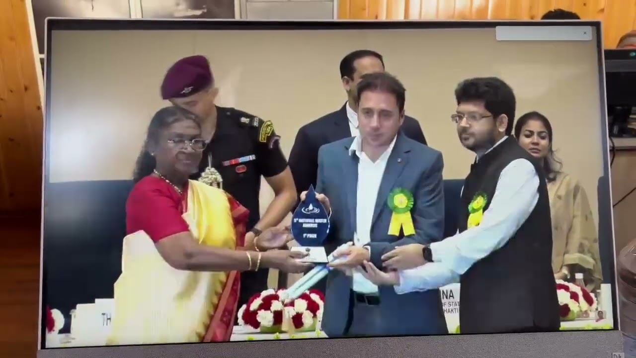 Ganderbal wins Best District Award at 5th National Water AwardsPresident of India presents Award