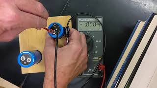PHYS 42 Capacitance Lab