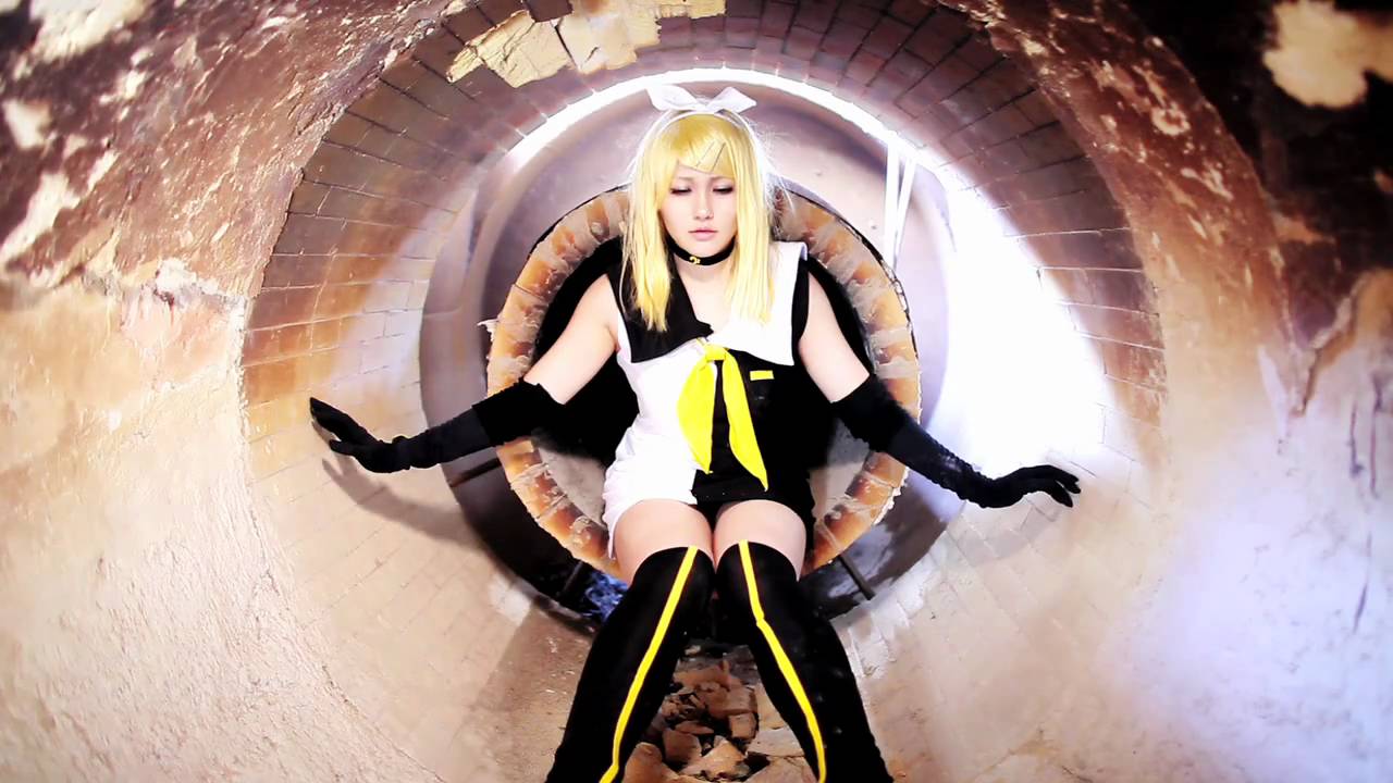 Bild från 鏡音リン / Meltdown