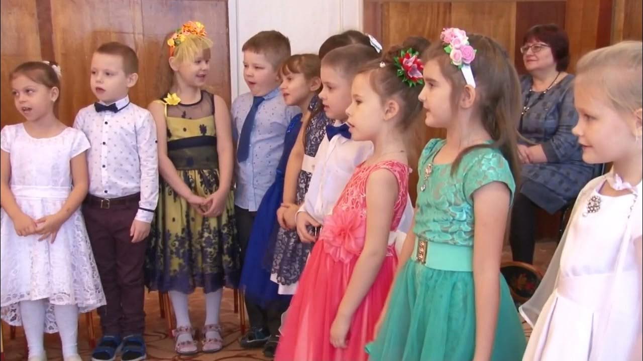 Танец что за музыка на улице слышна. Весенняя капель ноты для фортепиано. Танец весенняя нежность в детском саду видео. Всюду музыка повсюду. Весенняя капель что за музыка на улице слышна.