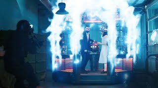 DC's Legends of Tomorrow 7x07 Legends are urgently evacuated in a time machine. Ending scene