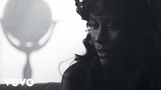 Vignette de la vidéo "Brenda Russell - Piano In The Dark"