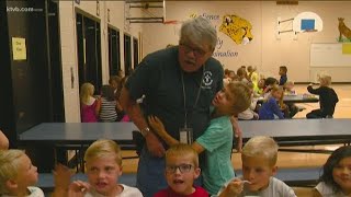 Beloved Boise elementary school custodian retires after 43 years