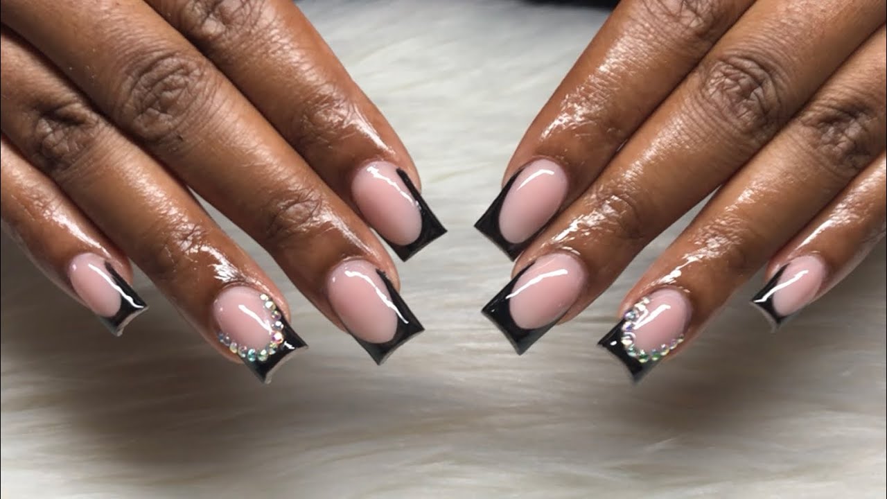 The 35 Cute Valentine's Day Nails : Black French Tips + Heart Nails