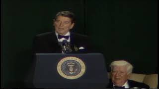 ST. PATRICK'S DAY March 17, 1986 -- Ronald Reagan and Tip O'Neill Salute Each Other - Irish Music