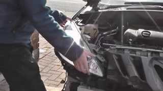 Peugeot 308 Headlight Removal Guide