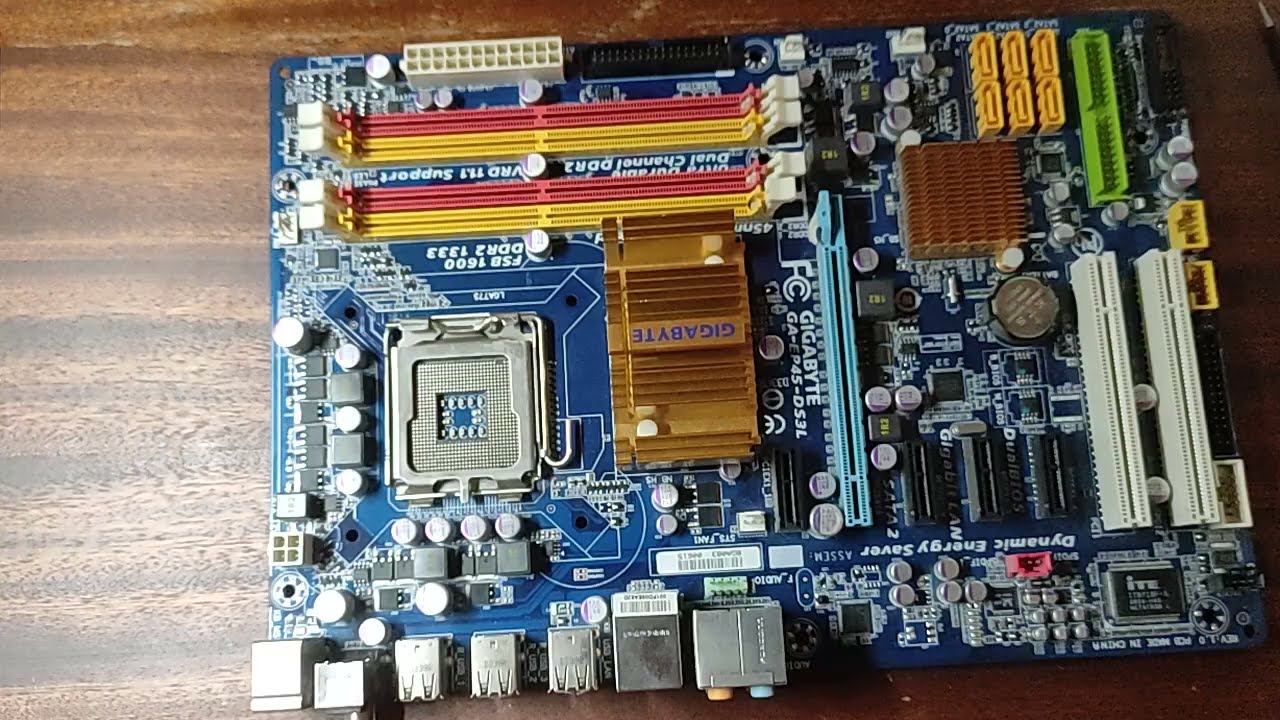 [s775] Gigabyte GA-EP45-DS3L v.1.0 (внешний вид)