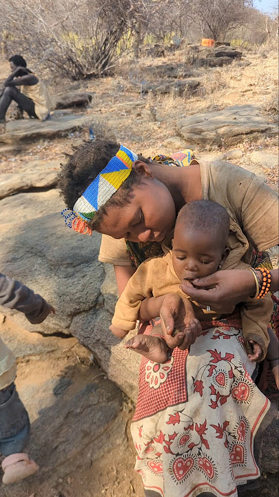 Wow 🥰🥰🥰 Caring mom#africa #food #trending #viral
