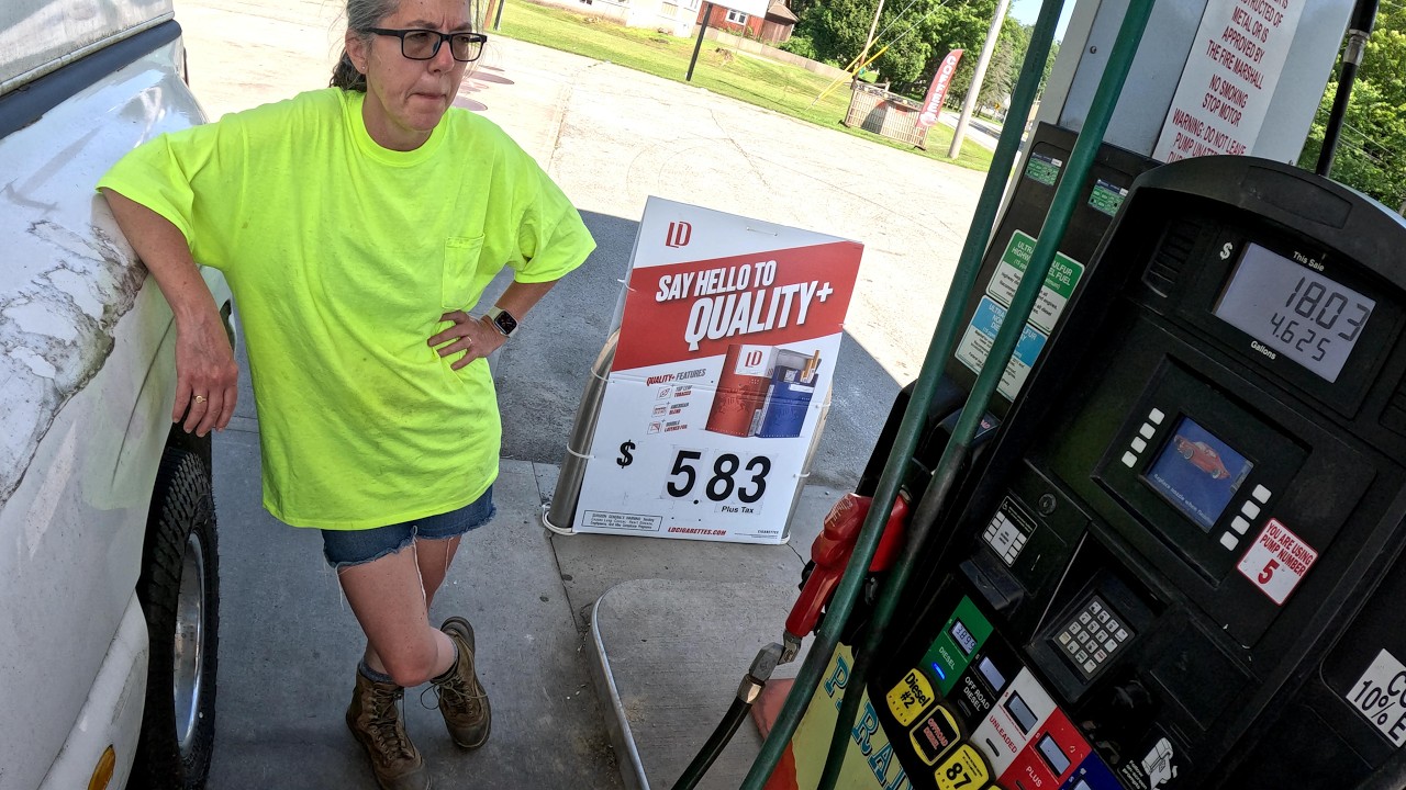 Chevy K3500 Duramax Diesel Truck for tree removal? Sure! #pickup #truck #chevy