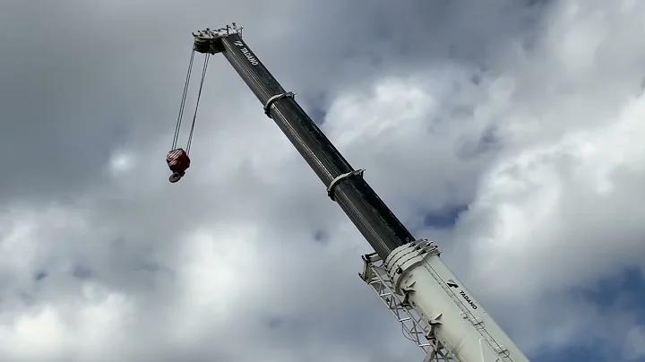 TADANO ATF 220G-5 For Sale