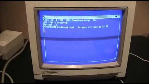 Commodore Amiga 500 demonstration - Part 1:  Intro and basic Workbench 1.2 features