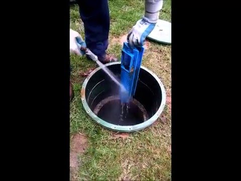 Cleaning your septic tank