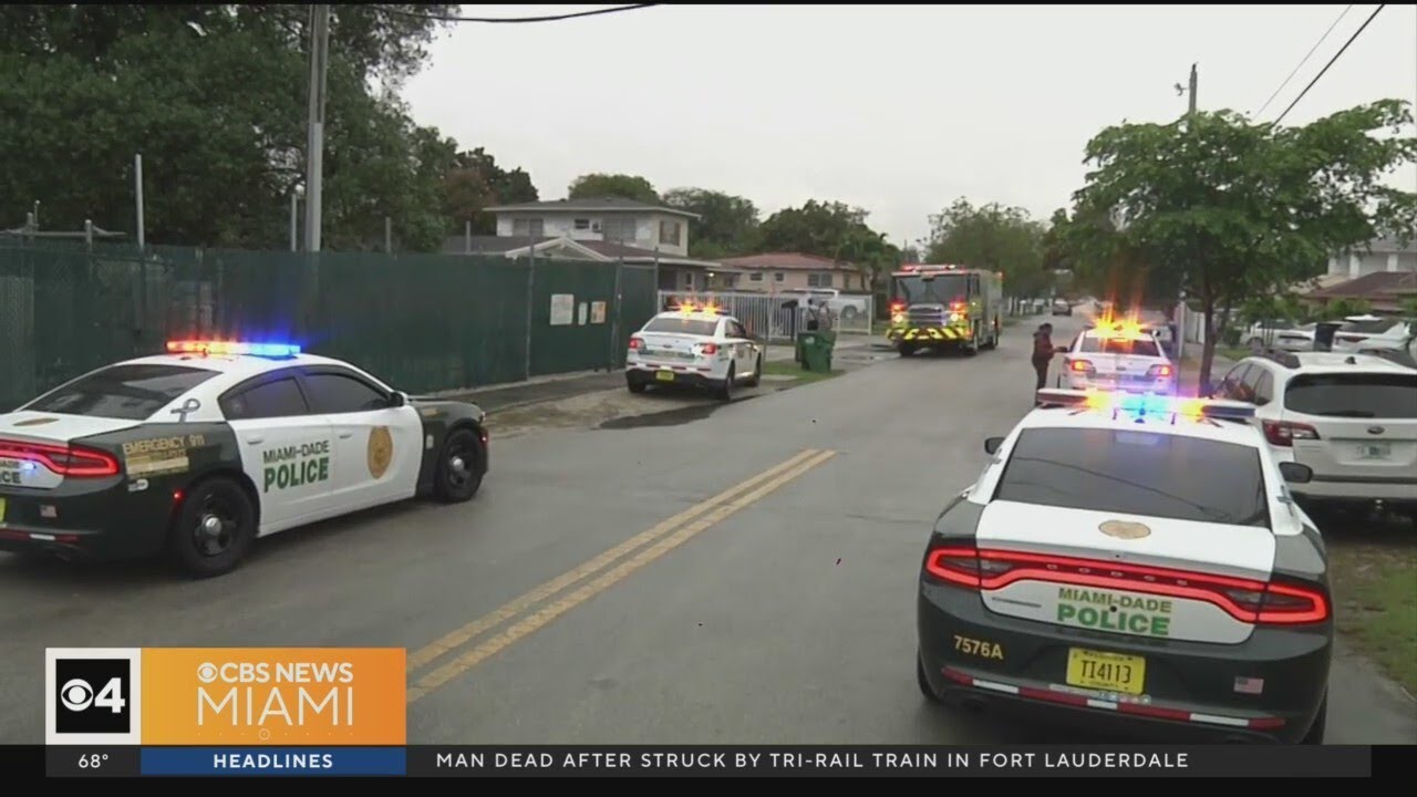 Child injured in Northwest Miami-Dade house fire - YouTube