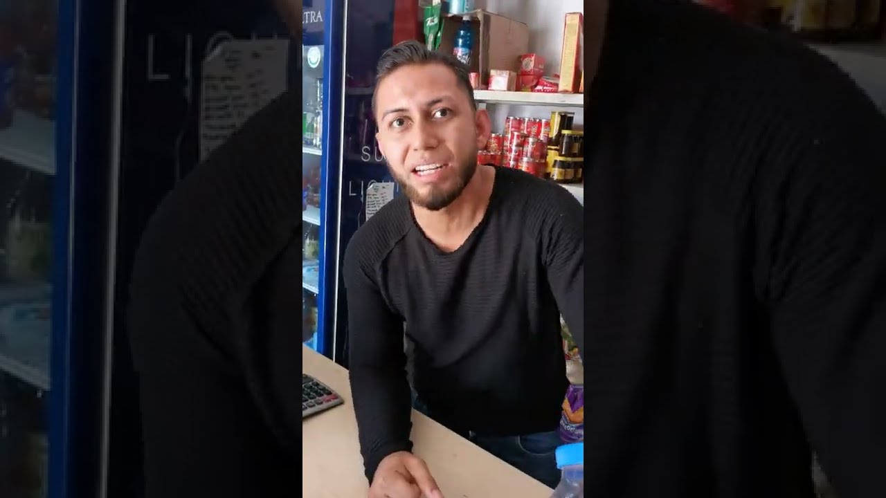 Con razon estaba tan enojado el señor de la tienda 🤣