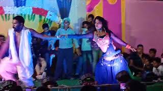 Ek Chumma Mangaliyo Ghara Me Bol Dele Ge