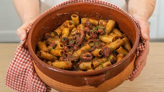 Pasta al ragù di polpo che si scioglie in bocca – Una ricetta superlativa!