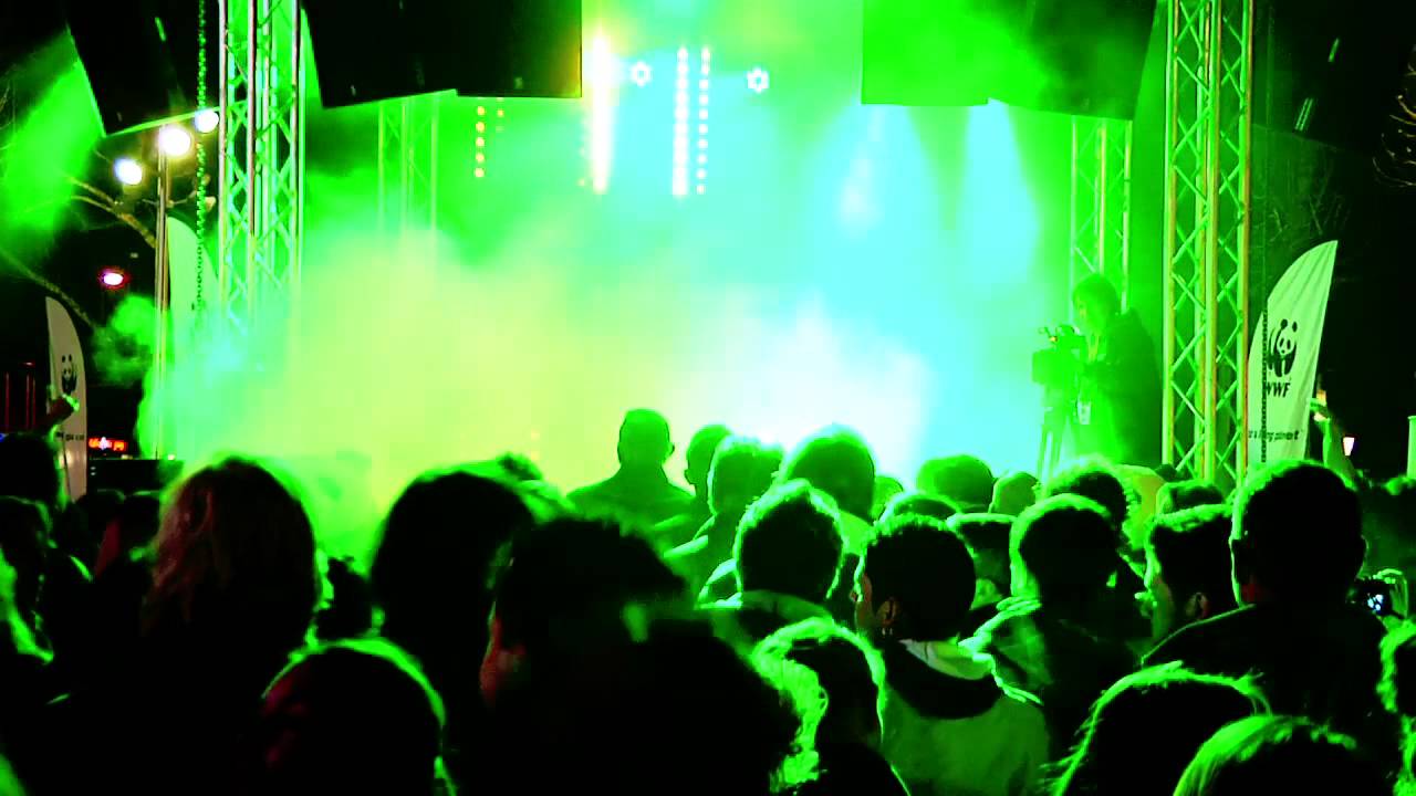 Ferry Corsten Earth Hour 2011 Escape