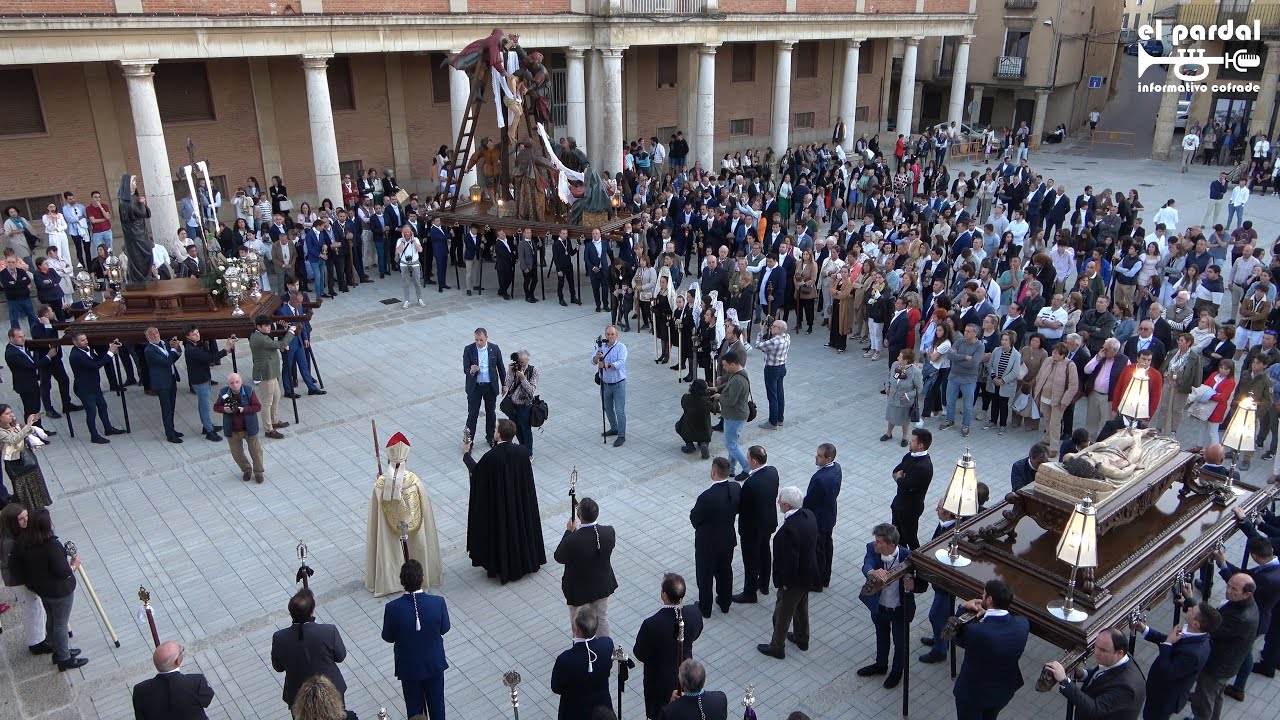 Resumen de la procesión extraordinaria del 450 aniversario de la Quinta Angustia en Rioseco