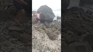 Kay Ganda Ng Umaga Malamig Ang Simoy Ng Hanginkaya Masarap Maglakad