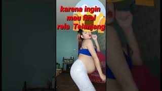 Ingin Firal, Wanita Ini Telanjang,,