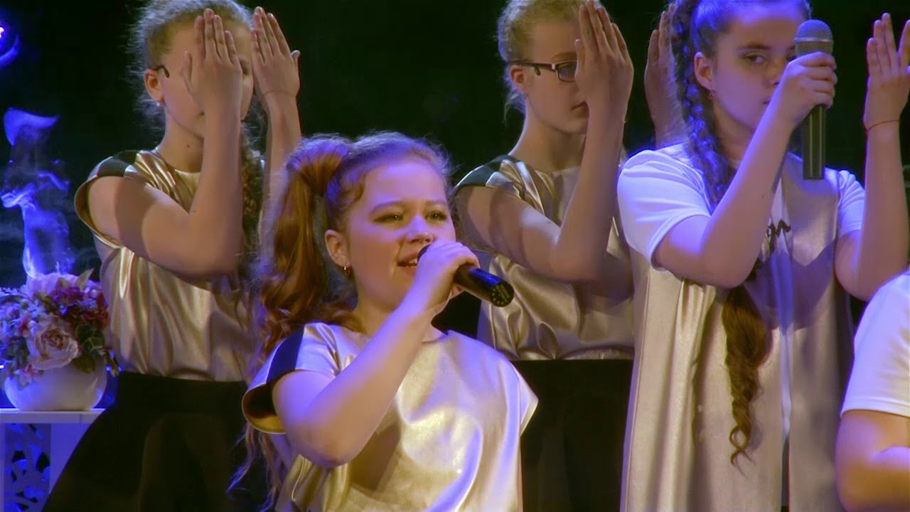 «Спасите люди мир» - (Средняя группа)