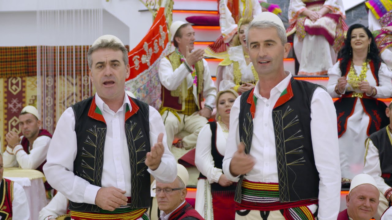 Bedri Bakiu & Avni Hoxha -  Oda me tavan