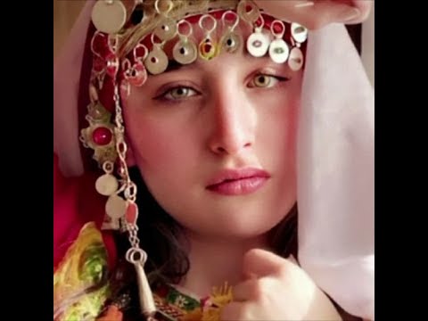 Houssa 46 Tarbat Nna G I3dda Zzin ⴰⵜ ⵉⵣⴻⵎ ⴰⵢⵜⴳⵉⵜ أغنية جد نادرة للفنان حوسى 46 