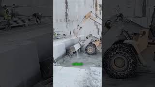 These are the laborers who break marble blocks worth lakhs!