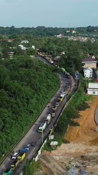 Lintas barat sumatra macet view versi drone #shortsvideo