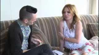 Super fan meets his idol GINGER SPICE! (Geri Halliwell)