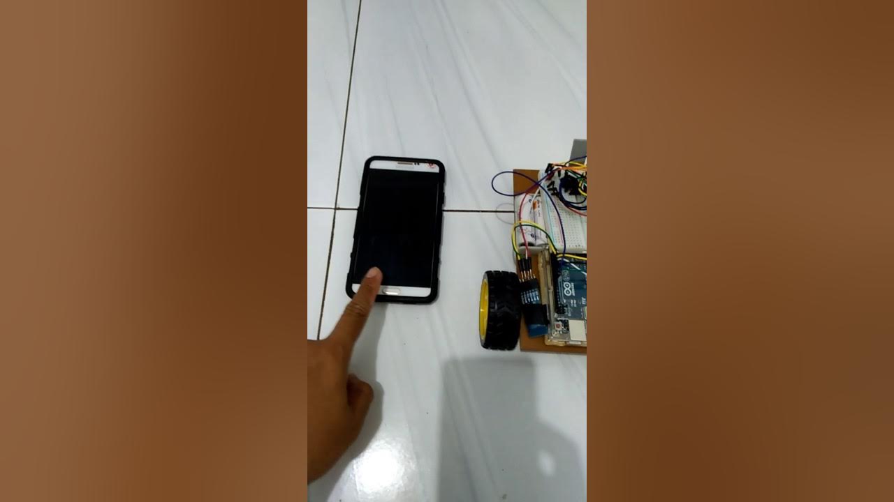 Accelerometer Bluetooth RC (Arduino+ Android apk-App Inventor) - YouTube