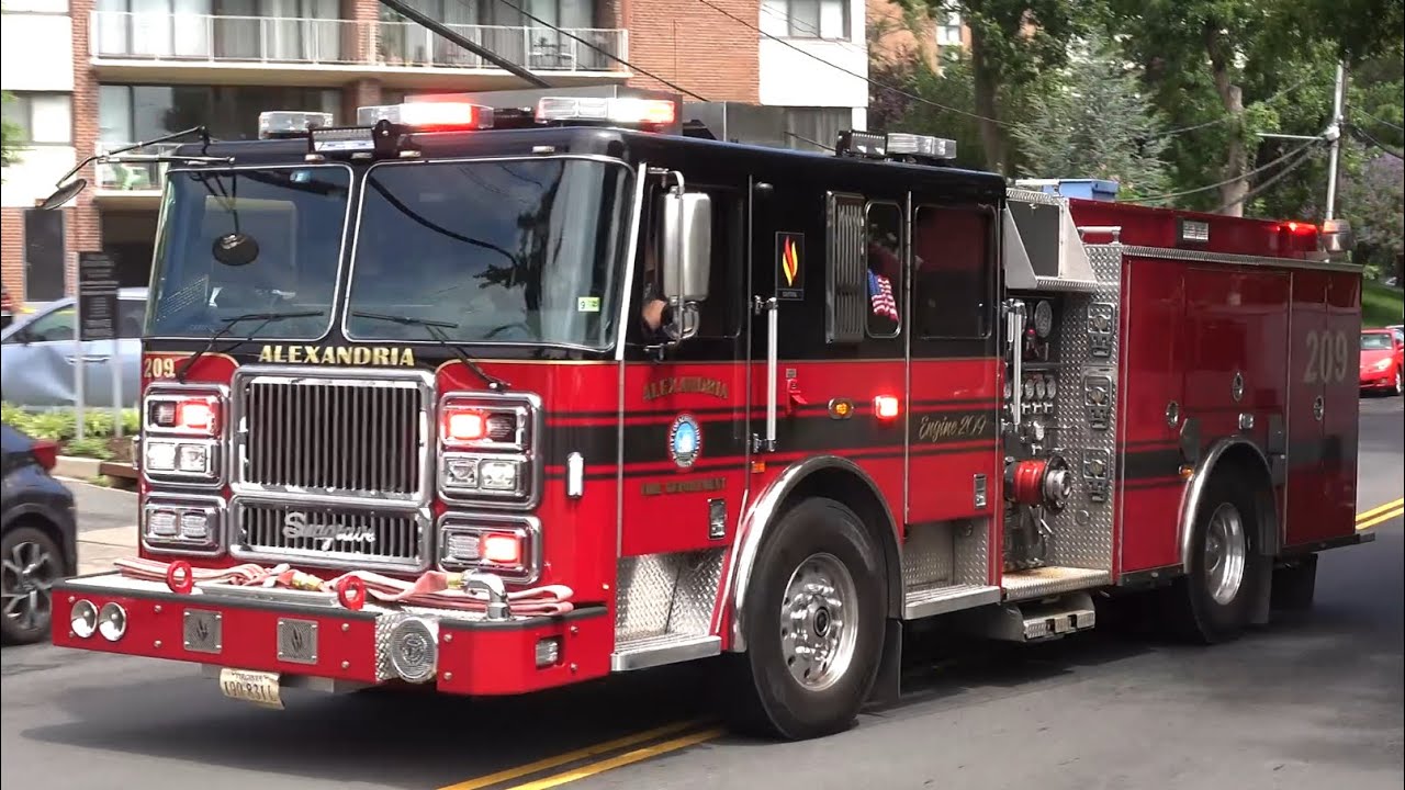 Alexandria Fire Department Engine 209 Responding - YouTube