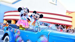 Disneyland Paris Pride Parade 2022 - A celebration of diversity!