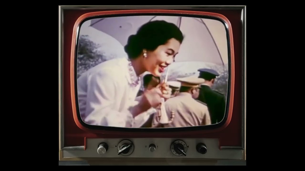 ร้อยเรียงประเพณี สืบสานภูมิปัญญาไทย น้อมถวายอาลัยพระพันปีหลวง