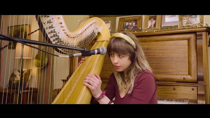 Mikaela Davis and Southern Star - Couch Tour Serie...