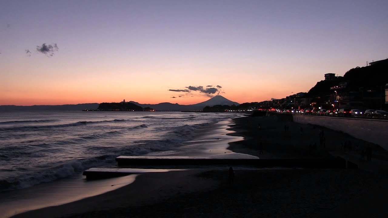 鎌倉七里ガ浜の綺麗な夕日動画 14年3月21日 Youtube