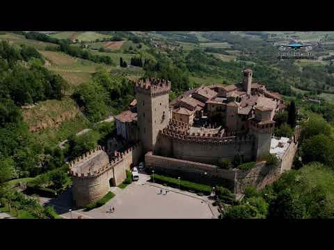 Castello di Vigoleno DJI AIR 2 S Wondershare Filmora11