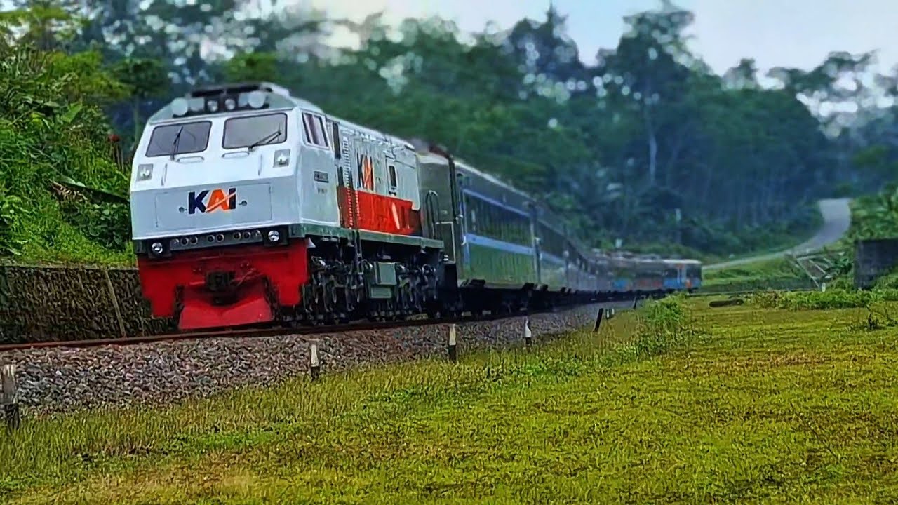 KERETA API PANJANG‼️ HUNTING 33 KERETA API NGEBUT DI PERLINTASAN MENIKUNG