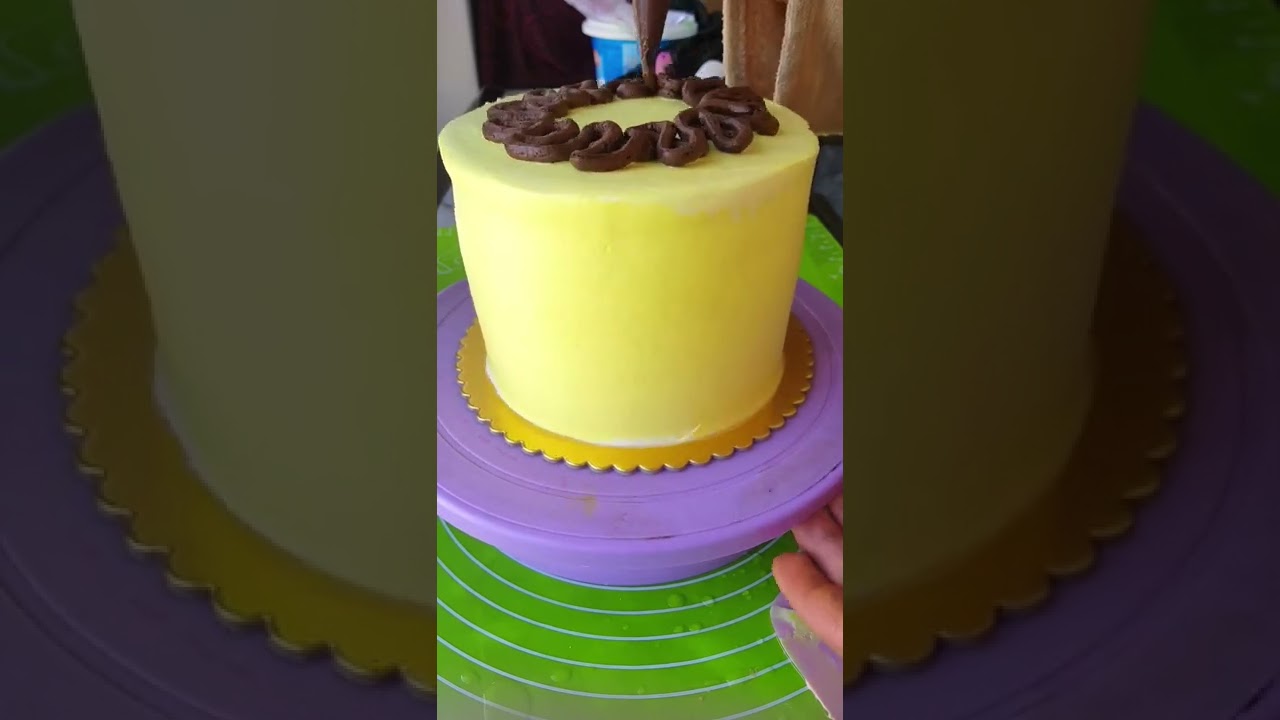 تزيين كيكه صيصان جدا بسيطه