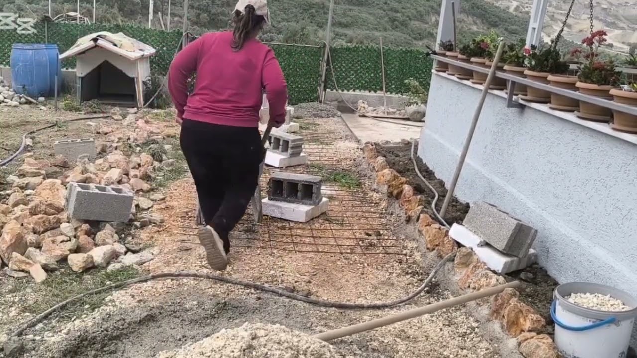 Beton yürüme yolları yapıyorum