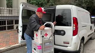 Deliver the gift of life as an American Red Cross Volunteer Transportation Specialist