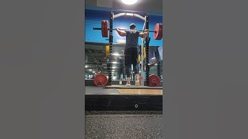 explosion work from a split lunge... #legday #training #explosion #trainhard #liftheavy