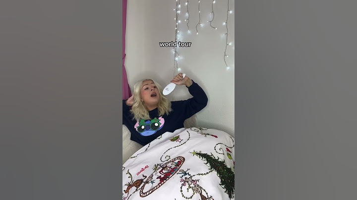 STAGES OF TRYING TO SLEEP ON CHRISTMAS EVE👀🤣 #shorts