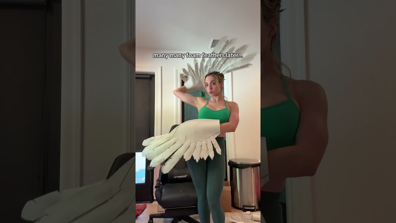 Cosplaying a RANDOM Pokémon #pokemon #spearow #cosplay #diy #craft