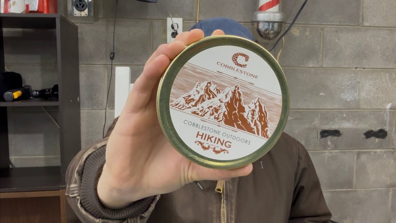 Беседа за трубкой с туристом Берли