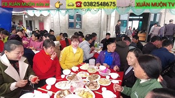 cảnh khách ăn cỗ  đám cưới đậm chất vùng cao lục ngạn Bắc Giang