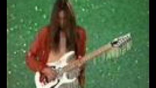 Paul Gilbert Scratchin the Dog