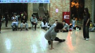20111103長榮大學烤雞盃 VOL.1 - 全風格對戰 - BEST 16 - 阿雖 VS 丁丁 (OT)